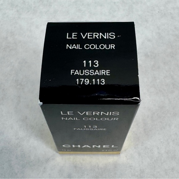 CHANEL Le Vernis Nail Colour - Faussaire 113 - Picture 10 of 15